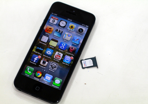 Phu kien iPhone - Giá iPhone 5 chính hãng thấp nhất 15 triệu đồng